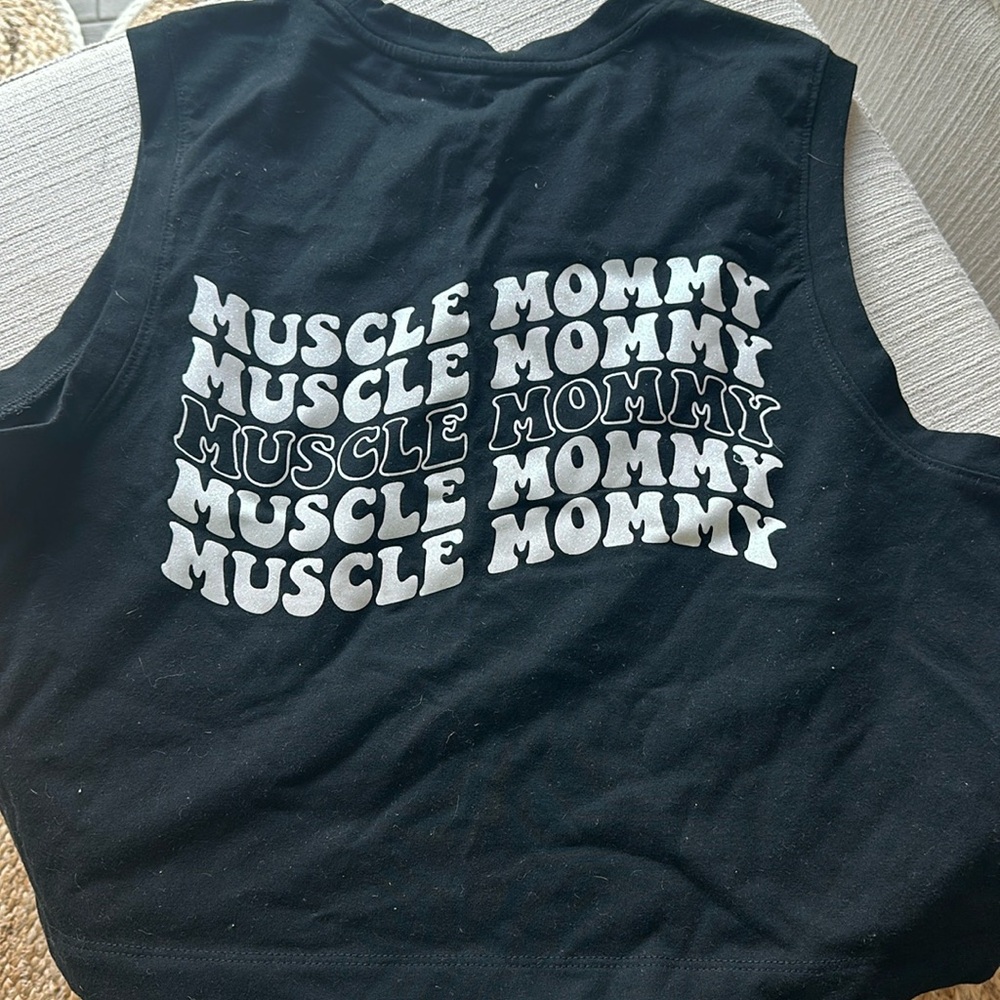 Muscle Mommy Tank